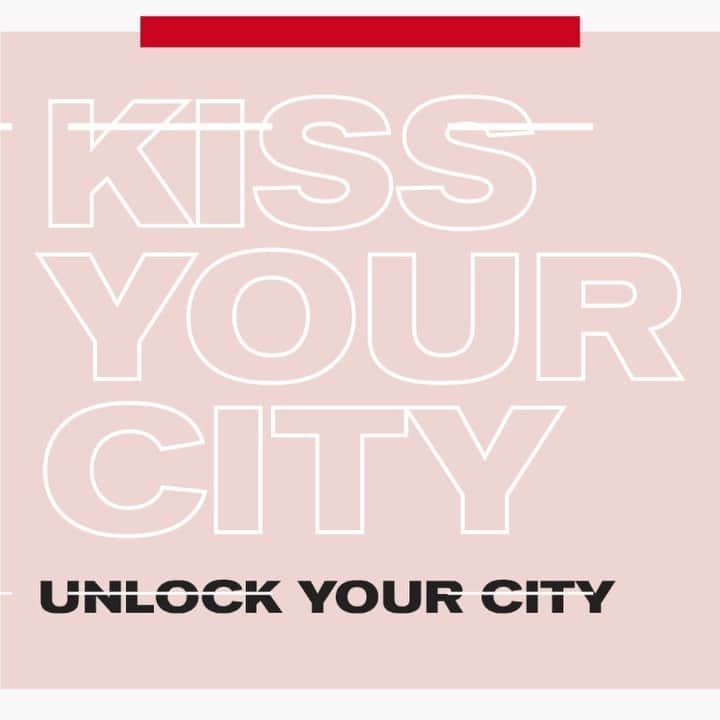 Schutzのインスタグラム：「Kiss. Date. Love.  #UNLOCKYOURCITY  O design convida a descobrir qual será próximo edifício histórico a ser desbloqueado, cheio de histórias e curiosidades.  #SCHUTZFALL」