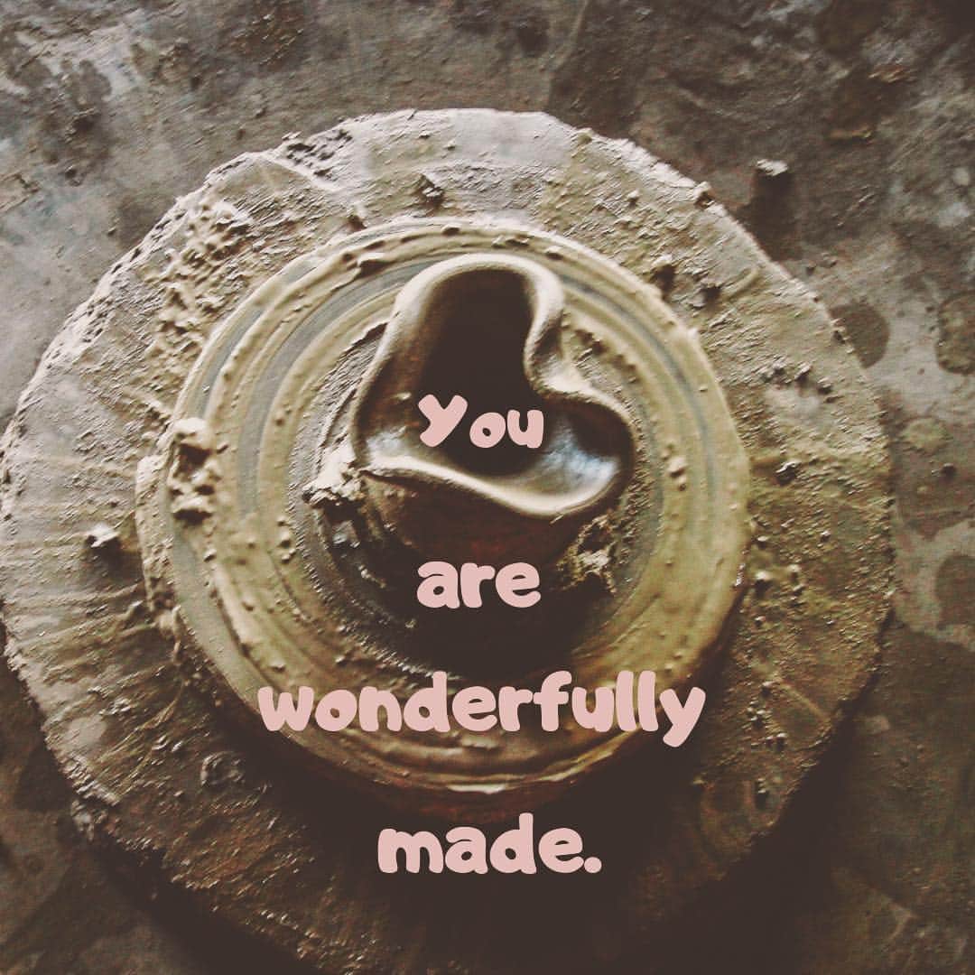 シャリフ・アトキンスのインスタグラム：「He made you, He should know. #psalms」