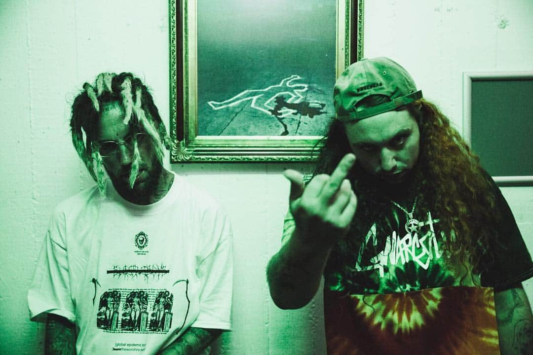 Revolverさんのインスタグラム写真 - (RevolverInstagram)「@suicideboys have assembled one of the wildest tour lineups ever with @denzelcurryph, @turnstiletribe, Trash Talk, @pouya, @citymorgue and more. It’s going to be a loud summer. Learn more at Revolvermag.com 📸: @maxbeckisdead」4月3日 6時38分 - revolvermag