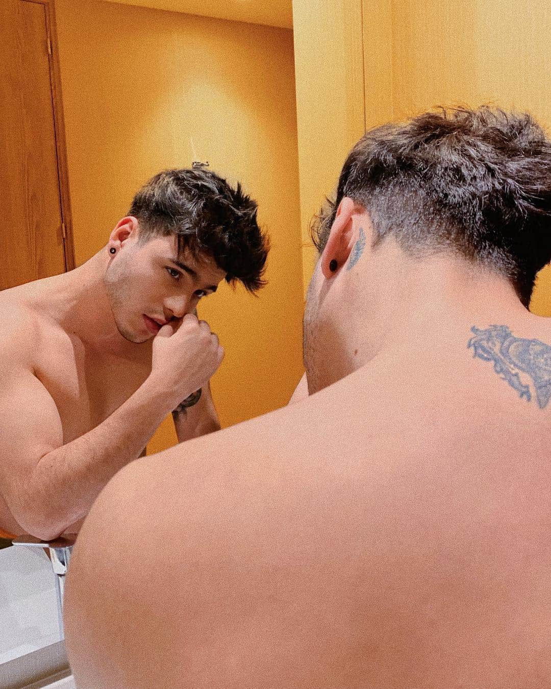 Sebastián Villalobosさんのインスタグラム写真 - (Sebastián VillalobosInstagram)「🔥」4月3日 6時41分 - sebas