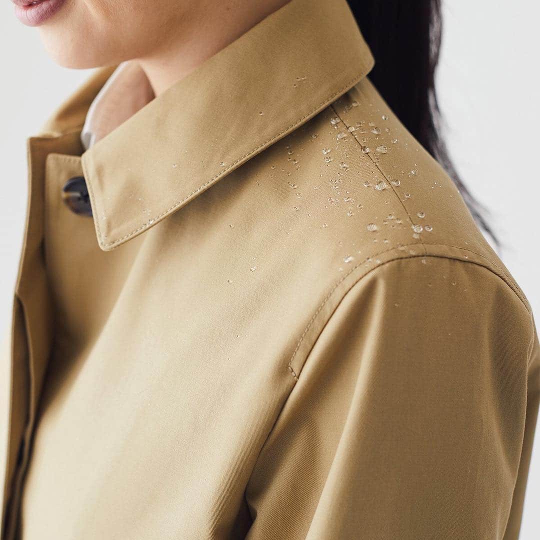 MUJI USAさんのインスタグラム写真 - (MUJI USAInstagram)「Stay dry during the rainy season of spring with our Water Repellent Outerwear and Umbrellas. Shop in stores or online. #muji #mujiusa #spring #outerwear #apparel」4月3日 7時06分 - mujiusa