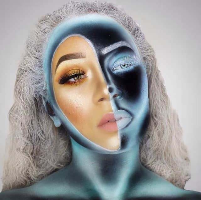 Makeup Addiction Cosmeticsさんのインスタグラム写真 - (Makeup Addiction CosmeticsInstagram)「⁣ 🔃 INVERTED 🔃  by @kaneshiashana⁣ •⁣ •⁣ Inspired by: @abbyrobertsartistry @nikkietutorials ⁣ Original: @lithunium.snow @patyna_makeup ⁣ @makeupaddictioncosmetics Gold Diamond Pigment ⁣ #makeupaddiction #makeupaddictioncosmetics ⁣  #wakeupandmakeup #melformakeup #eyemakeup⁣ ⁣」4月3日 8時50分 - makeupaddictioncosmetics