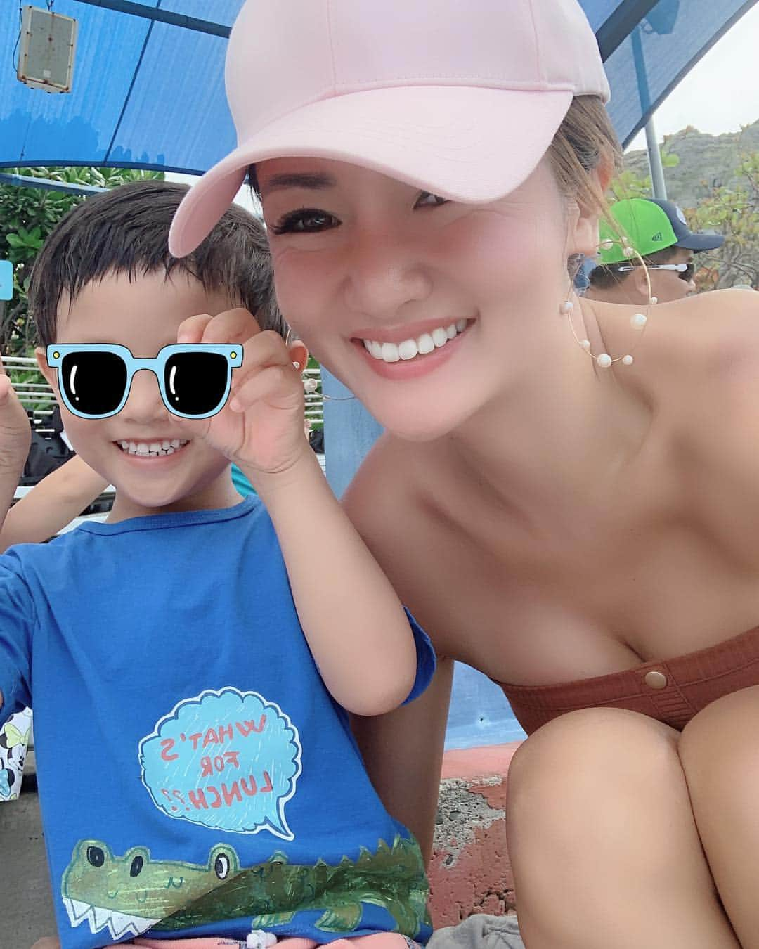 福王寺彩野さんのインスタグラム写真 - (福王寺彩野Instagram)「日に日に可愛くてたまらん🥺❤️❤️❤️ #hawaii #sealifepark #momandson #love #ハワイ #子連れハワイ #親バカ部 #息子 #4歳2ヶ月 #もうすぐ年中さん #男の子ママ」4月3日 9時58分 - ayano_fukuoji