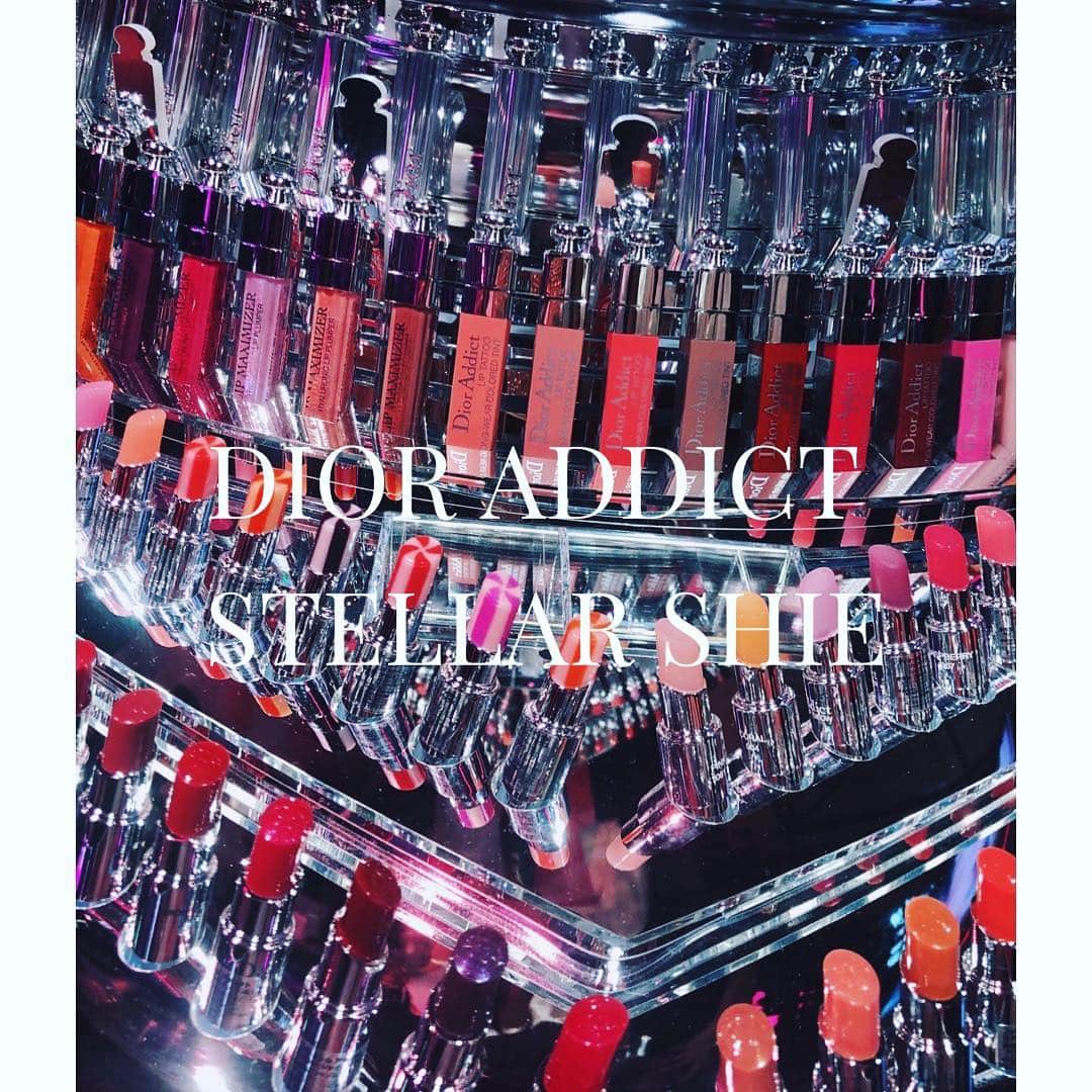 のインスタグラム：「Dior Addict Stellar Shie の新作party💄🎧💖🍸 @dior @diormakeup  #dioraddict#bediorbepink」