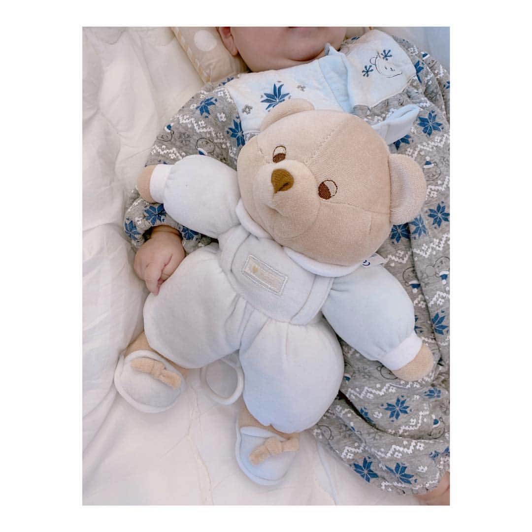 辻希美さんのインスタグラム写真 - (辻希美Instagram)「矢口さ〜ん❤️ ご懐妊おめでとうございます👶💕💕✨✨" #矢口さん #ご懐妊 #おめでとうございます #👶💕 #令和生まれ #❤️ #身体にだけは気をつけて元気な赤ちゃんを産んで下さい #👶💕 #ミニモニリーダー #大好きな先輩 #尊敬する先輩 #矢口さん #❤️ #happy #✨✨」4月3日 11時11分 - tsujinozomi_official