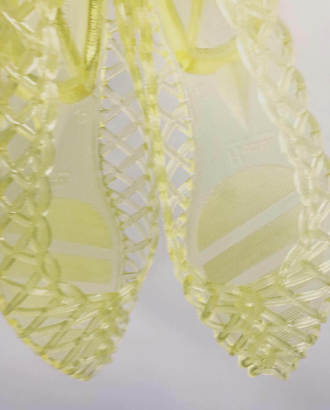 mysticさんのインスタグラム写真 - (mysticInstagram)「［ pick up item ］﻿ ﻿ ﻿ 〈 Maruryo Health 〉﻿ クリアメッシュシューズ ¥2,800+tax﻿ yellow / crystal﻿ ﻿ ﻿ ﻿ トキメキサンダル入荷してます✳︎﻿ 数量に限りがあるのでお早めに♡﻿ ﻿ ﻿ ﻿ ﻿ ﻿ #MaruryoHealth ﻿﻿ #ミスティック﻿ #mystic__select﻿﻿ #mystic_mystyle ﻿﻿ #sandal#shoes ﻿﻿ #ビニールサンダル﻿﻿ #ラバーサンダル﻿﻿ #クリアサンダル﻿」4月3日 11時33分 - mystic_pr