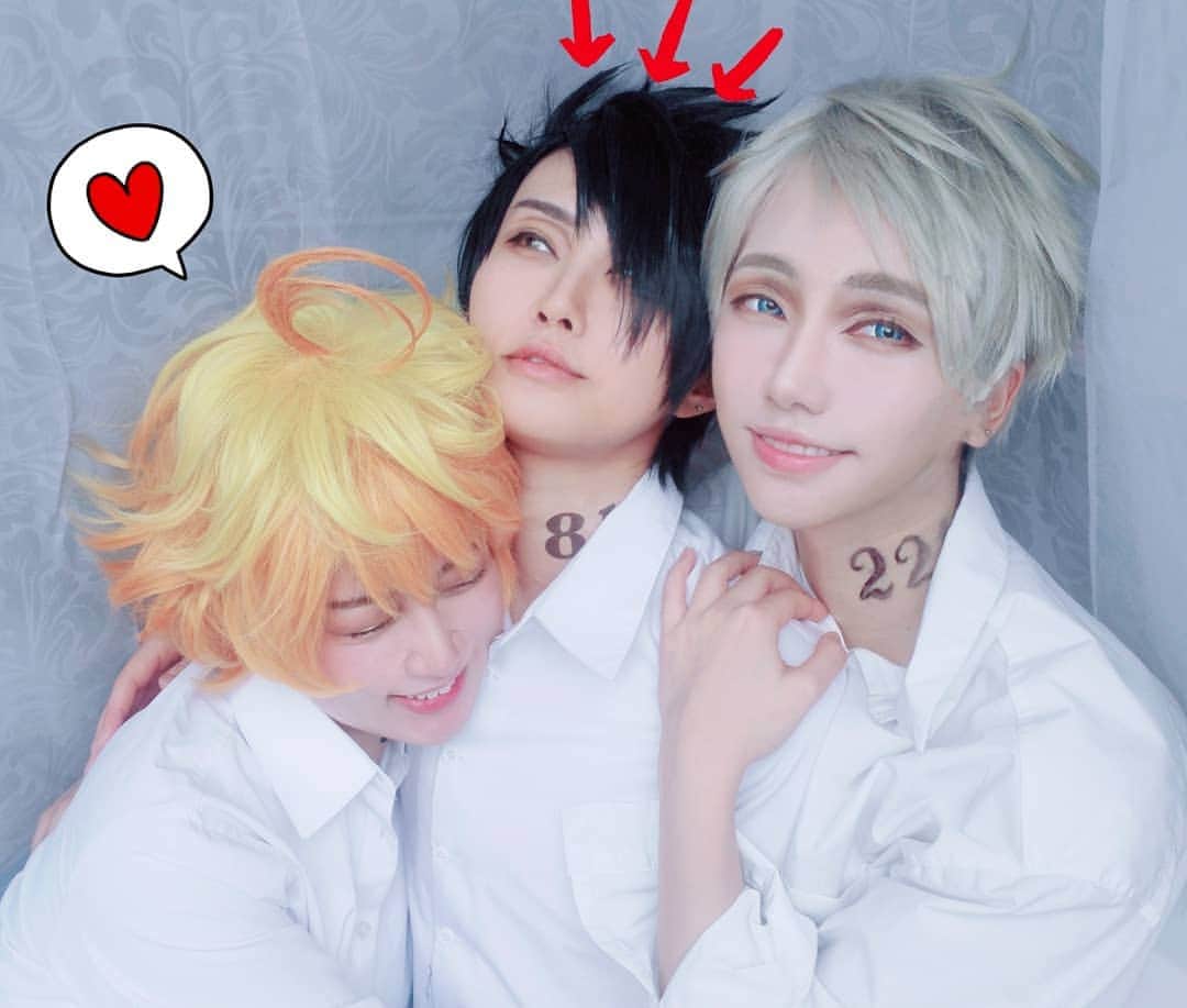 ひかりんさんのインスタグラム写真 - (ひかりんInstagram)「*swipe* Emma , Ray & Norman's daily life ~  #thepromisedneverland  #cosplay」4月3日 11時58分 - __hikarin