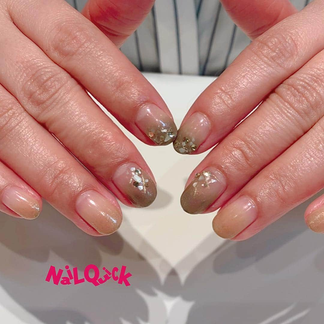 ネイルサロンならネイルクイックさんのインスタグラム写真 - (ネイルサロンならネイルクイックInstagram)「Repost @nailquick_mits_kokubunji #ネイルクイックミーツ国分寺店 9000円定額 B5 ・・・ 定額コースデザイン💅#nailquick#ネイルクイック#nailparfaitgel #パフェジェル#nail#naildesign #nailstagram #nailart #定額ネイル#ミーツ国分寺#国分寺#国分寺ネイル#春ネイル#グラデーションネイル#네일아트 #네일 #네일스타그램 #네일아트디자인 #일본 #젤네일 #젤네일아트 #봄 #美甲#美爪」4月3日 11時59分 - nailquick