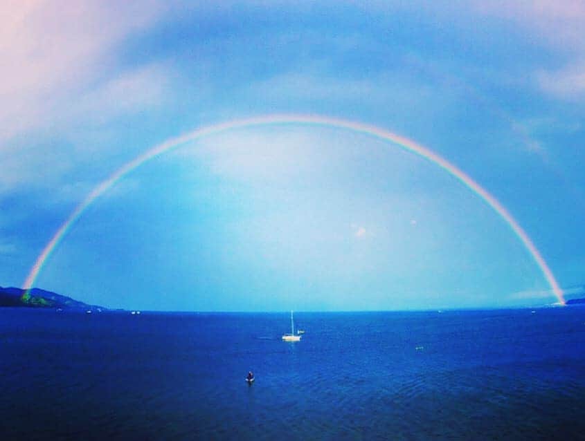 AWASHIMA HOTEL 淡島ホテルさんのインスタグラム写真 - (AWASHIMA HOTEL 淡島ホテルInstagram)「虹がふたつ🌈駿河湾に虹の橋がかかるとは…Lucky としかいいようがないですね。#rainbow #surugabay #awashima hotel #lucky #resort #skyblue #sea」4月3日 12時00分 - awashima.hotel