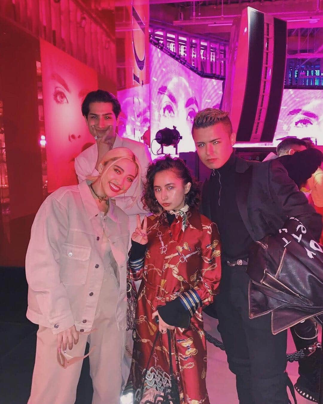 Julia Castroさんのインスタグラム写真 - (Julia CastroInstagram)「BE DIOR BE PINK🌸❤️❤️❤️ hair by @kashiwamanhair 🔥 * #bediorbepink  #dioraddict  #dior #diormakeup  #fashion #party #ootd #outfit #outfitoftheday  #spring #style #ファッション #服 #コスメ #春 #新 #リップ #春服 #新作 #パーティ」4月3日 22時06分 - julia.c.0209