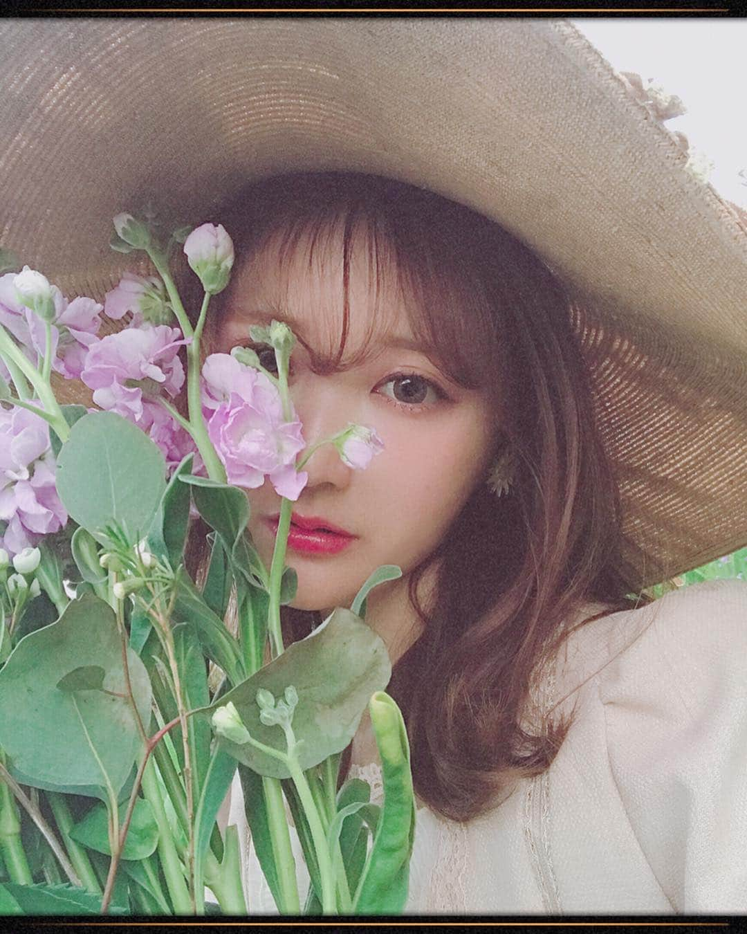 菅野結以さんのインスタグラム写真 - (菅野結以Instagram)「撮影期間すたーと🌷いい日だった﻿﻿ #shooting #yuitopia ﻿#flower #selfdirection」4月3日 22時07分 - yui_kanno