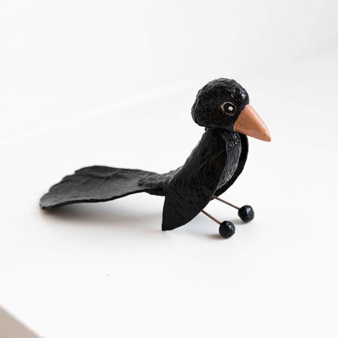 ニューヨーク・タイムズさんのインスタグラム写真 - (ニューヨーク・タイムズInstagram)「What's the actress Chloë Sevigny’s most prized possession? A small bird sculpture made by an artist while on death row. It’s built out of paper, soap, glue, acrylic and paper clips. Swipe left to see it. It’s made by @DamienEchols, one of the West Memphis 3 — the teenagers who were wrongfully convicted and imprisoned for murdering 3 boys in West Memphis, Arkansas, in 1993. @chloessevigny, who stars in the @Hulu show “The Act,” met Damien after he was released from prison and sparked a friendship. She saw he was promoting the bird on @Instagram, and called the gallery it was in to buy it. “I wondered how he got this piece out of prison because I knew from the books he had written that they would destroy his papers and art,” she said. “I wanted to support him — and also it’s such a profound piece.” @nicholascalcott shot these photos. Visit the link in our profile to read more from @tmagazine.」4月3日 22時26分 - nytimes