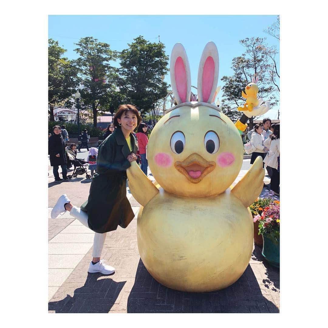 上村彩子さんのインスタグラム写真 - (上村彩子Instagram)「. . 🥚🥚🥚🥚🥚🥚🥚 . 東京ディズニーリゾートの イースターのイベント、 そして新キャラクター 『うさぴよ』を、 ビビットで取材してきました！ 可愛かった〜💕 ショーで動いているところを ぜひ見てほしいです。 . . . #東京ディズニーリゾート #ディズニーイースター #ディズニーシー#うさぴよ #tokyodisneyresort #disney」4月3日 22時33分 - saekokamimura