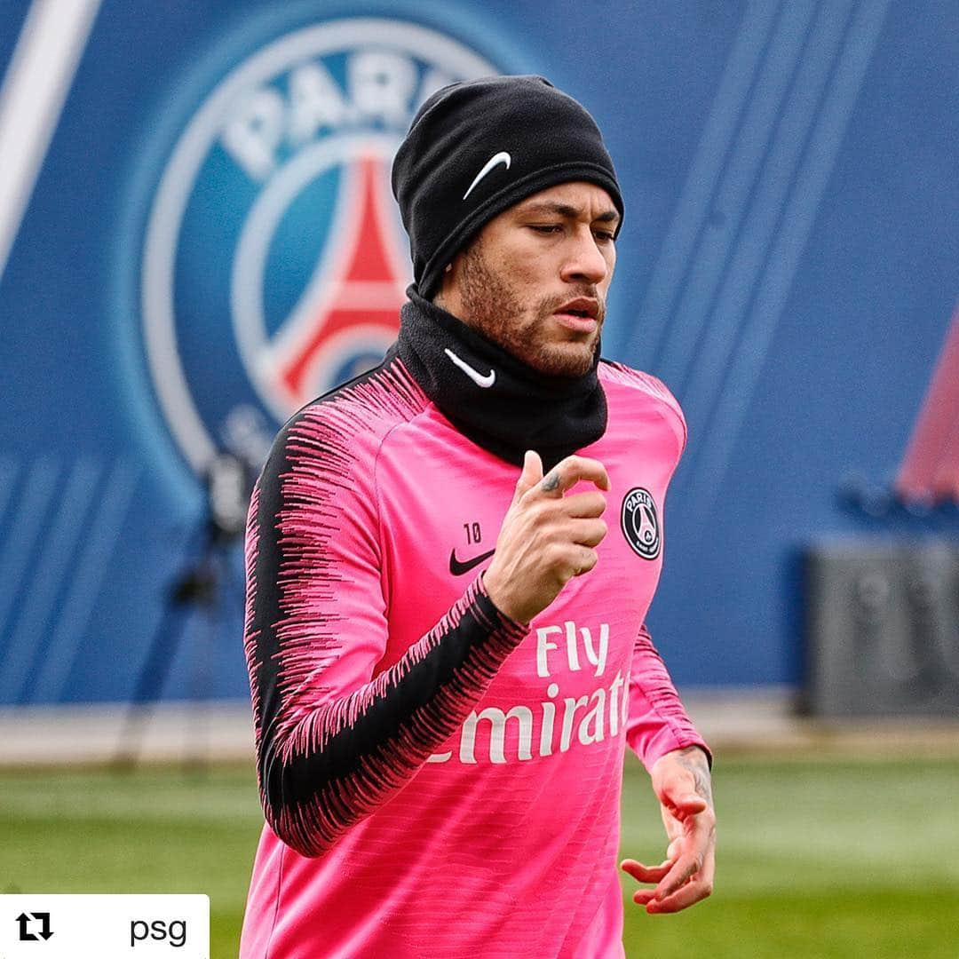 ネイマールさんのインスタグラム写真 - (ネイマールInstagram)「Voltando .... #Repost @psg ・・・ 🆕📷🔙 . 🤩 @neymarjr . 🔴🔵 #ICICESTPARIS #AllezParis #NeymarJrxPSG #NeymarJr #PSG #Paris #ParisSaintGermain」4月3日 22時47分 - neymarjr