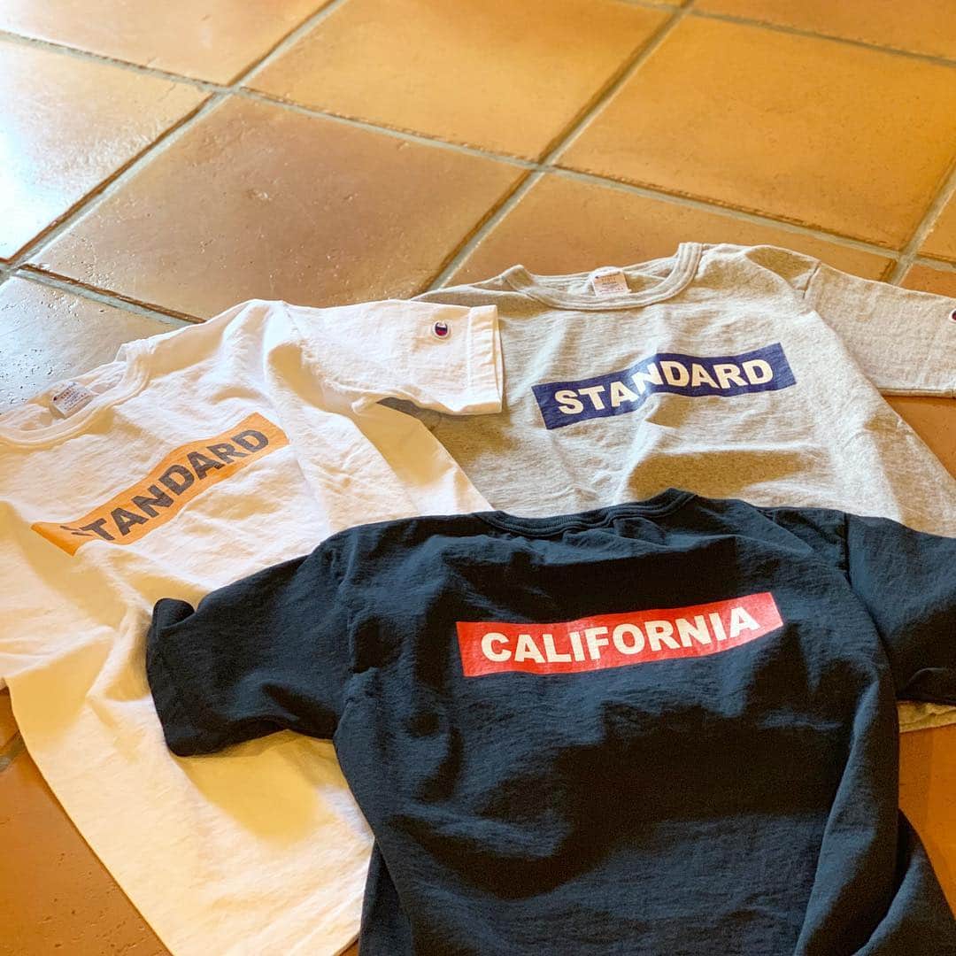 のインスタグラム：「今期のT1011もシンプルなデザインが良い感じ。 お早めにどうぞ！！ #standardcalifornia #スタンダードカリフォルニア #champion #チャンピオン #t1011 #tshirts #madeinusa」