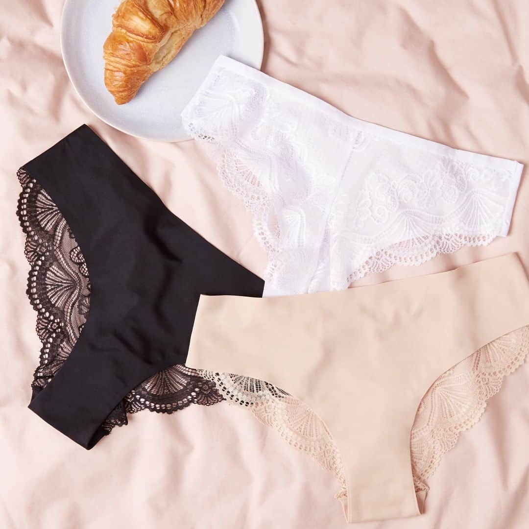 プリマークさんのインスタグラム写真 - (プリマークInstagram)「No VPL, no problem 👌 Sizes from XS to XL knicker set at £5/€7/$7 #Primark #lingerie」4月3日 15時00分 - primark