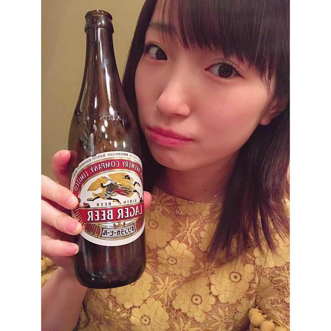 有明ゆなさんのインスタグラム写真 - (有明ゆなInstagram)「めずらしく仕事終わりに 瓶ビール(● ˃̶͈̀ロ˂̶͈́)੭ꠥ⁾⁾ うまいよね♡ . . . . #有明ゆな #ちっぱい #シンデレラバスト #グラビア #グラビアモデル #グラドル #グラドル自画撮り部 #グラドル自撮り部 #瓶ビール #ビール #japanesegirl #happygirl #smile #cute」4月3日 16時09分 - ariake_yuna