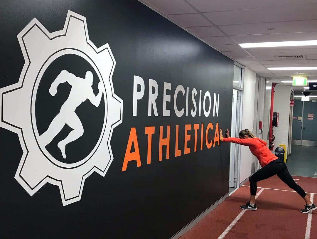 Tori Peetersさんのインスタグラム写真 - (Tori PeetersInstagram)「Ticking boxes before tomorrow’s qualifying ☑️ Cheers to the team at @precisionathletica for having me! . . . . . . . #comppreplife #functionalspaces #trainingdone #lastone #javelinthrow #girlonamission #skinssquadnz #poweredbypics #mlt #goregirl」4月3日 16時24分 - tori_peeters60