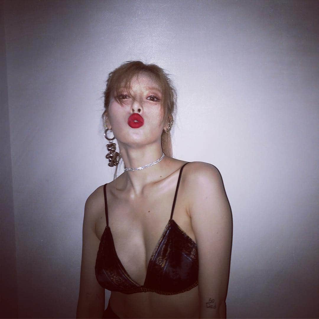 ヒョナ さんのインスタグラム写真 - (ヒョナ Instagram)4月3日 17時09分 - hyunah_aa