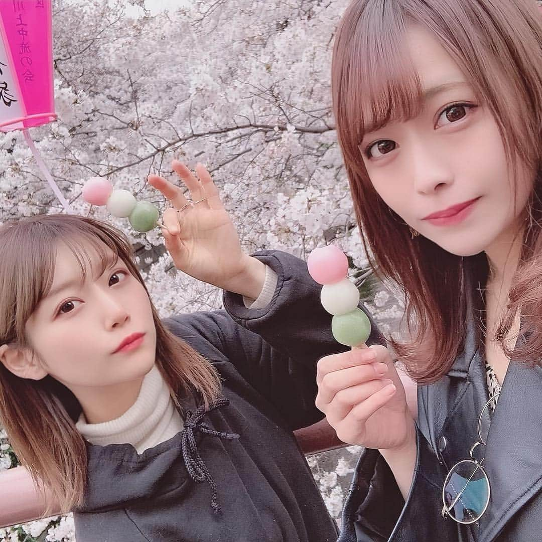 蒼川愛さんのインスタグラム写真 - (蒼川愛Instagram)「きゃわないちごソーダ🍓🍓 . . 中目黒はゆあちゃんとでした♡ @yua_revju  久しぶりに会ったけど、あっという間に時間が過ぎたくらいいっぱい喋って楽しかったーー🤣🤣🤣 かわいくてふわふわしてるのに急に秀逸すぎる発言するあたり本当におもしろい笑笑 またすぐ会うの👶🏻💗 . . . #中目黒#目黒川桜まつり」4月3日 17時42分 - tougarashi_suki