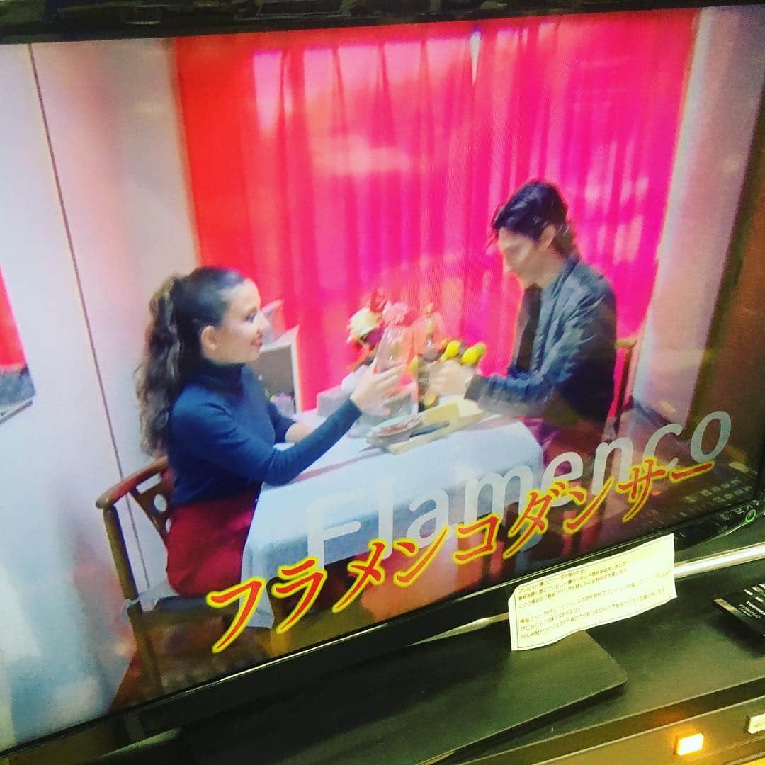 倉橋友和さんのインスタグラム写真 - (倉橋友和Instagram)「#メーテレ #アップ 今日は#志摩スペイン村 の魅力を探ります🇪🇸オープンから25年、#スペイン の空気を味わえるこの場所が、いま#自虐 PRで再び注目を集めているんです！番組から#プレゼント もありますので、この後お見逃しなく🎁 #メーテレアップ #アップは午後3時46分から #アップの特集は午後6時15分から #アナウンサー #鈴木しおり #星恭博 #石神愛子 #倉橋友和 #気象予報士 #山田修作 #修作さん #冨永幸」4月3日 17時50分 - nbn_kurahashi