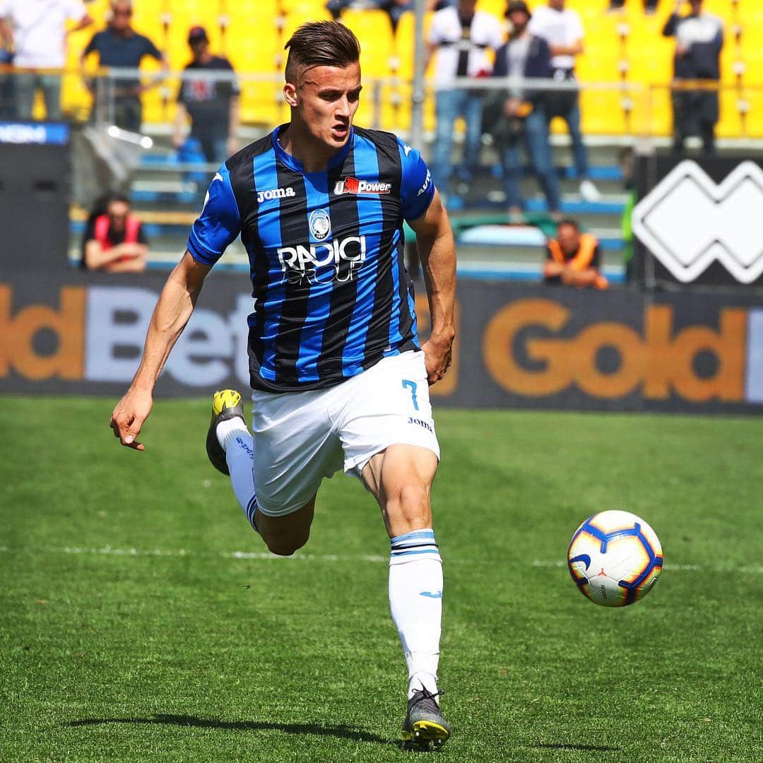 アタランタBCさんのインスタグラム写真 - (アタランタBCInstagram)「Si torna subito in campo 💪🏼 Avanti tutta verso #AtalantaBologna ⚽️🏃🏼‍♂️ @arkadiusz_reca #GoAtalantaGo ⚫️🔵 ~ #Atalanta #Bergamo #Reca #SerieATIM #football #calcio #forzaatalanta」4月3日 18時14分 - atalantabc