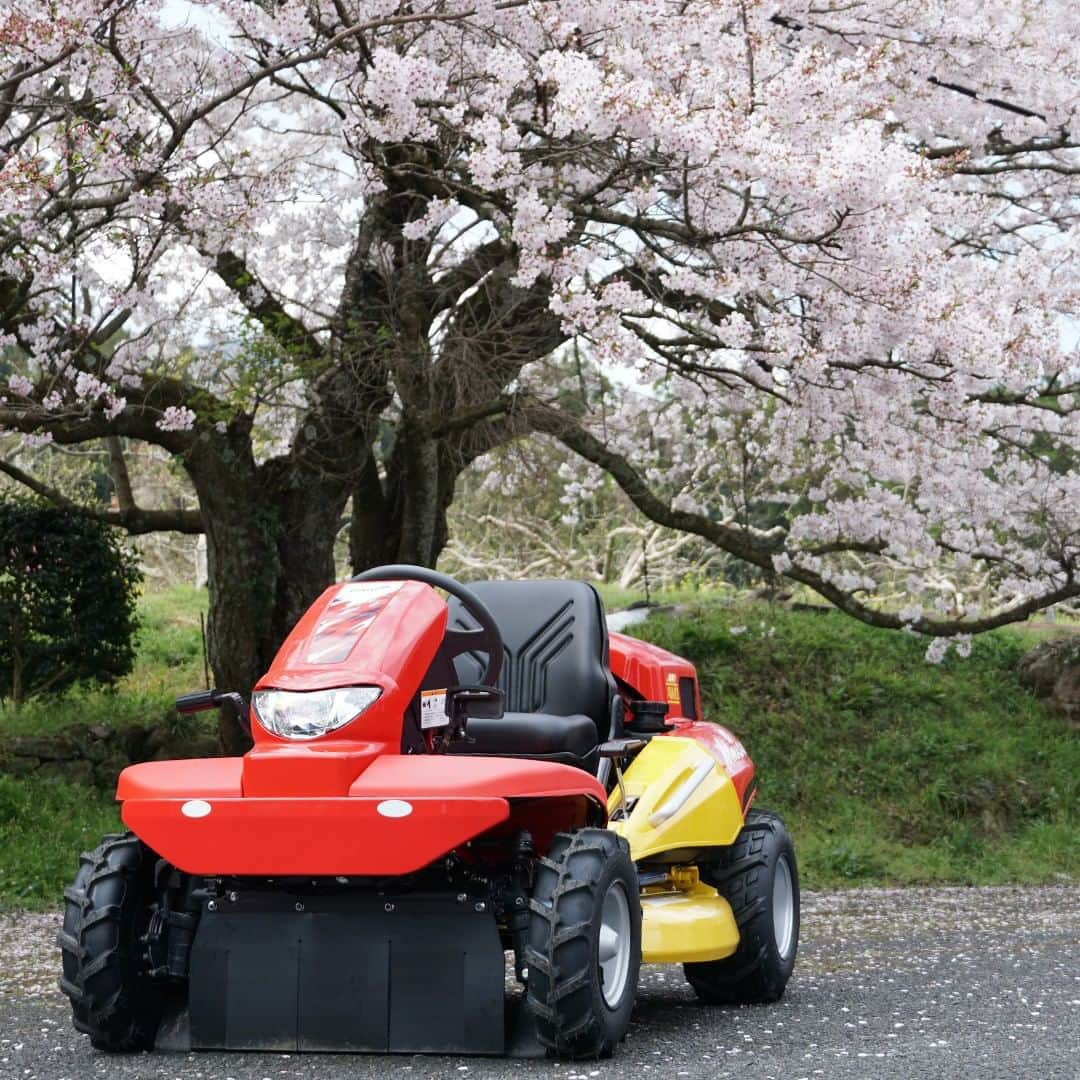 canycom_dnbのインスタグラム：「#canycom #キャニコム #草刈機まさお #Heymasao #草刈機 #cuttingblade #agriculture #農業 #brushcutter #農家 #farmer #桜 #sakura #cherryblossom #花見 #春 #spring #team_jp_春色2019 #as_桜2019 #うきは」