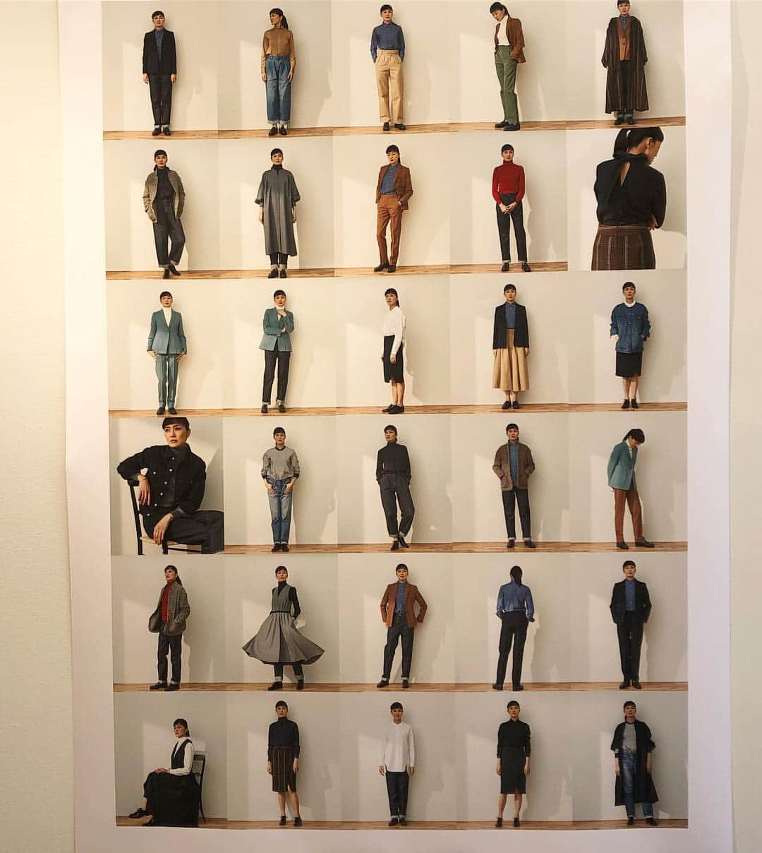 牧野紗弥さんのインスタグラム写真 - (牧野紗弥Instagram)「@sinmedenim の展示会へ。 ブランドを代表するデニムと、パンツとジャケットのセットアップに一目惚れ♡ デザイナーの @yukaitaya さんの気さくなお人柄に魅了され、心が踊りっぱなしのひと時でした😂🙌🏻 デザイナーさんとお話をし思いを伺いながら服を見ていると、服がデザイナーさんのお人柄も表しているような気がします♡ それを感じる事が出来る展示会に行く事が大好きです🎵 その時感じた思いや雰囲気をご紹介出来ていたら良いなぁと思いまーす😆🙌🏻😆🙌🏻 3枚目の写真は、一緒に行ったさらちゃんとかわべさんと☀️☀️☀️楽しかった〰😂🙌🏻💕」4月3日 19時04分 - makinosaya