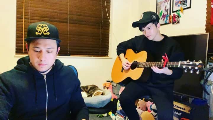 スティーブン・チョンのインスタグラム：「#黃色大門 #張彥博 #張致恒 @bobcyp1005」