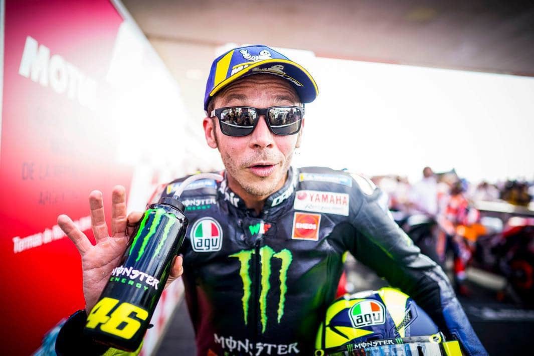 のインスタグラム：「Termas de Rio Hondo,Argentina  Good time after the Race 📸 @falex79 @gigisoldano @motogp @camilss @jesusrobledo」