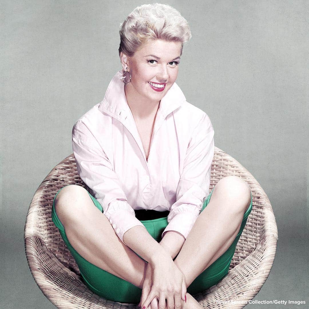 ABC Newsさんのインスタグラム写真 - (ABC NewsInstagram)「HAPPY BIRTHDAY: Iconic film star Doris Day turns 97 today. #dorisday #actress #singer #birthday」4月3日 20時39分 - abcnews