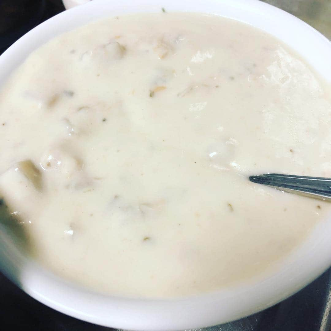 PASSER さんのインスタグラム写真 - (PASSER Instagram)「やっぱりやっぱり 母のご飯が宇宙一好き！ 生んでくれてありがとう！  #実家なう」4月3日 20時40分 - passer_cp