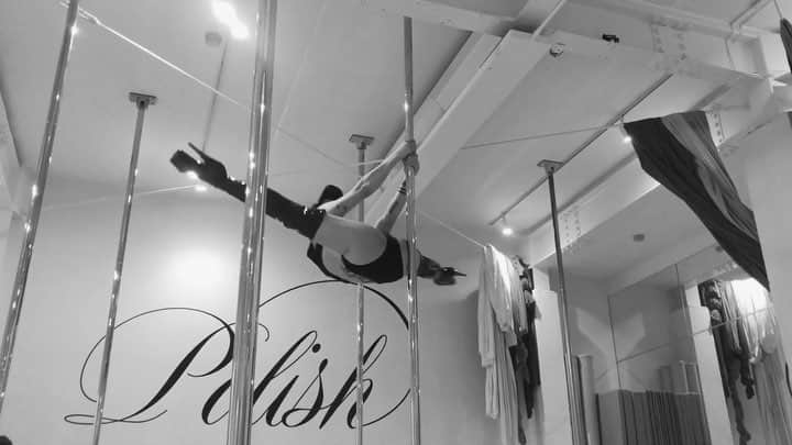 poledancer RYOTAのインスタグラム