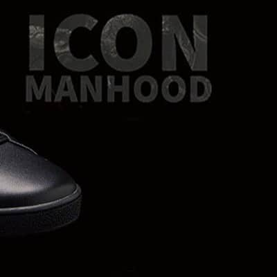 ロイヤルエラスティックスさんのインスタグラム写真 - (ロイヤルエラスティックスInstagram)「1/3 - ICON MANHOOD special black edition has just dropped! This much awaited new release is inspired by the warrior and fighter spirit. Featuring a unique brass knuckle print and Chinese character (力) as key symbols for courage, strength and unyielding determination. Discover more through link in bio. #icon #manhood #classic #ss19 #blacksneakers #lacelessdesign #sneakers #fighter #courage #power #strength #brassknuckle #royalelastics #royal」4月3日 21時06分 - royalelastics