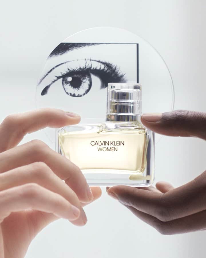 のインスタグラム：「In celebration of #women — introducing Eau de Toilette by CALVIN KLEIN WOMEN... ⠀⠀⠀⠀⠀⠀⠀⠀⠀ ⠀⠀⠀⠀⠀⠀⠀⠀⠀ ⠀⠀⠀⠀⠀⠀⠀⠀⠀ ⠀⠀ ⠀⠀ Who are the women that inspire you? Share with us ➡️ #IAMWOMEN ⠀⠀⠀⠀⠀⠀⠀⠀⠀ ⠀⠀⠀⠀⠀⠀⠀⠀⠀ ⠀⠀⠀⠀⠀⠀⠀⠀⠀ ⠀⠀⠀⠀⠀⠀⠀⠀⠀ ⠀⠀⠀⠀⠀⠀⠀⠀⠀ ⠀⠀⠀ ⠀⠀⠀ Shop now ➡️ Link in bio.」