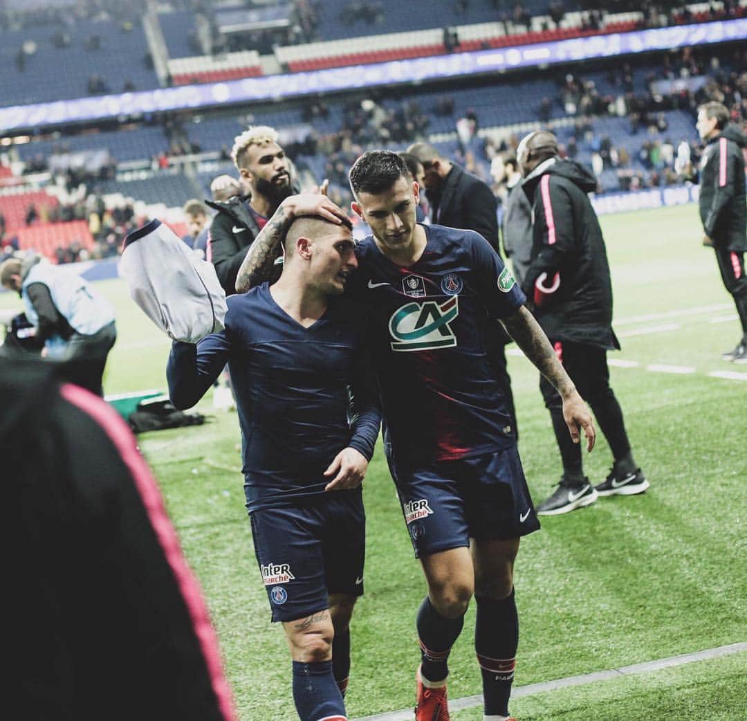 レアンドロ・ダニエル・パレデスのインスタグラム：「Piccolo ❤️💙⚽️👏🏽 @marco_verratti92」