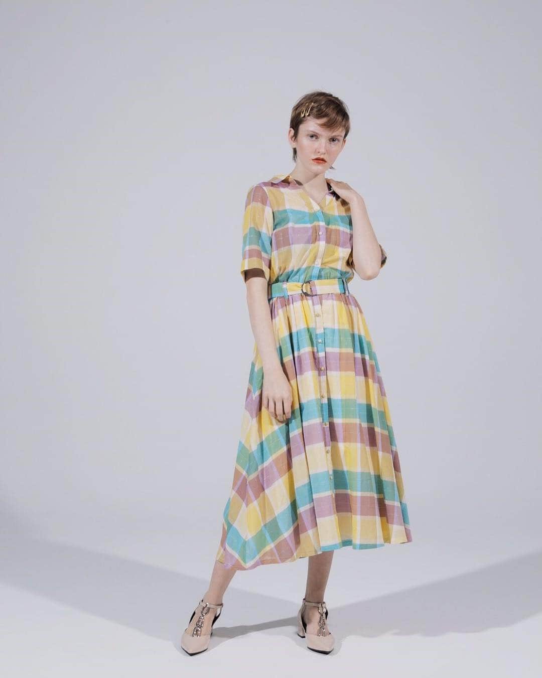 REDYAZELさんのインスタグラム写真 - (REDYAZELInstagram)「【NOW ON SALE】 ✔️ONE-PIECE ¥13,000+tax . ✔️SHOES ¥11,000+tax . . . #REYAZEL #REDYAZEL2019SS #MarchLook #style #coordinate #fashion #blouse #design #knit #skirt  #レディアゼル」4月4日 7時57分 - redyazel