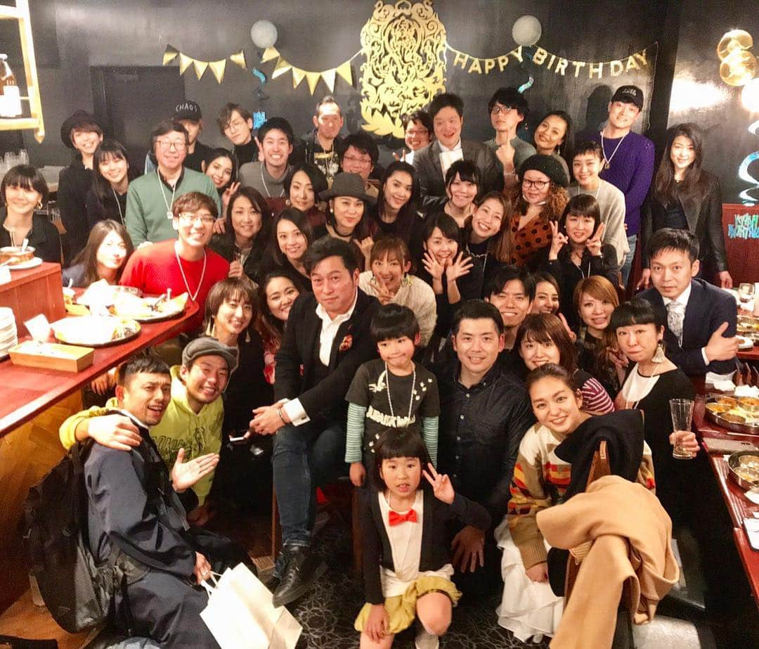 黒沢薫さんのインスタグラム写真 - (黒沢薫Instagram)「今日は誕生会しました。 #mybirthday #birthdayparty #everybody #thanks #music #soul #rb #singer #lovelife #instagood #ハードコアカレーシンガー #48yearsold」4月4日 0時28分 - kaorukurosawa_lovelife