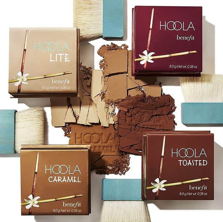 Benefit Cosmetics UKさんのインスタグラム写真 - (Benefit Cosmetics UKInstagram)「ALOHA NEW HOOLA! 🌴☀️🌊 Leave a 💖if you can't wait to to try our new #hoola caramel & hoola toasted deep matte bronzers - availble nationwide - £26! 💕#benefit #bronzer #regram by @cultbeauty . . . 📷 Image Description: The NEW hoola shade range on a white background」4月4日 1時10分 - benefitcosmeticsuk