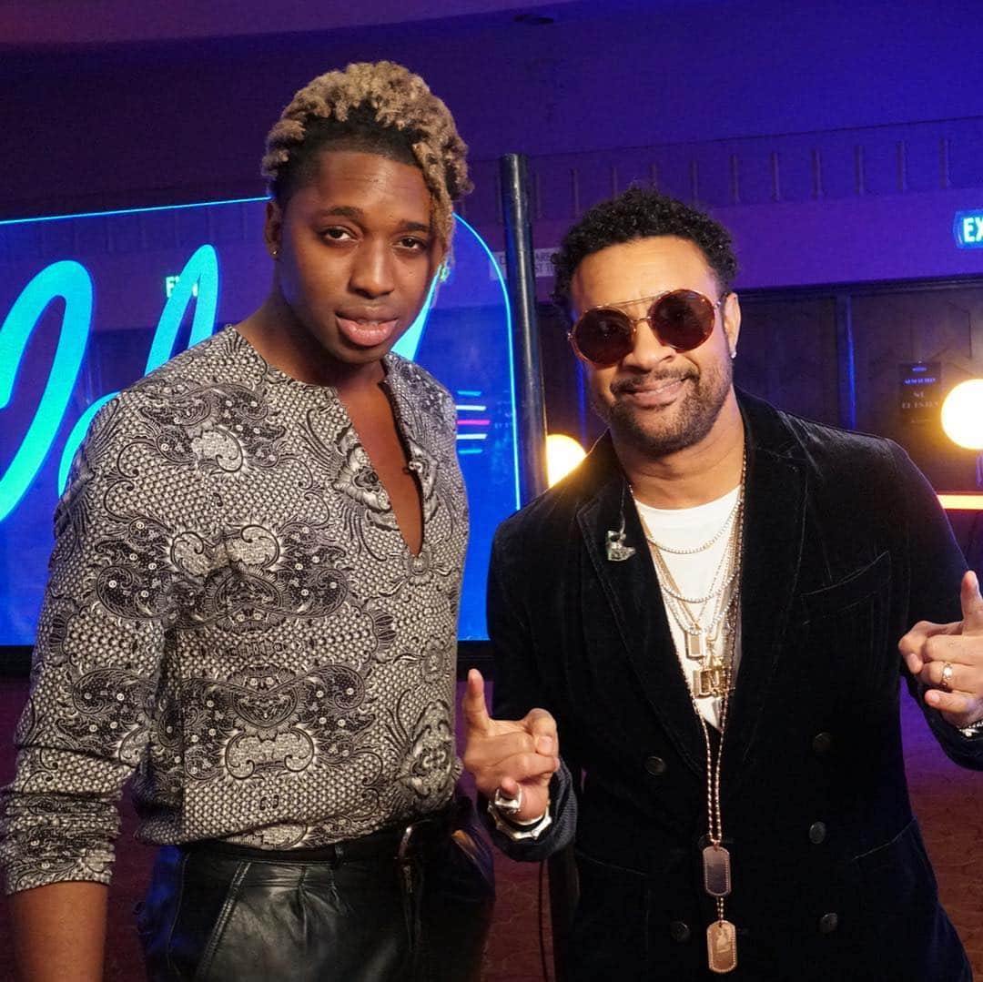 American Idolさんのインスタグラム写真 - (American IdolInstagram)「@direalshaggy in da house💥swipe ⬅️ left to see which contestants are taking the stage w/ him for our 🌟All-Star Duets & don’t miss #AmericanIdol this Sunday + Monday night @ 8/7c on ABC. #idolduets」4月4日 1時31分 - americanidol