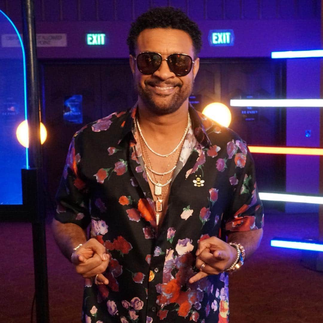 American Idolさんのインスタグラム写真 - (American IdolInstagram)「@direalshaggy in da house💥swipe ⬅️ left to see which contestants are taking the stage w/ him for our 🌟All-Star Duets & don’t miss #AmericanIdol this Sunday + Monday night @ 8/7c on ABC. #idolduets」4月4日 1時31分 - americanidol