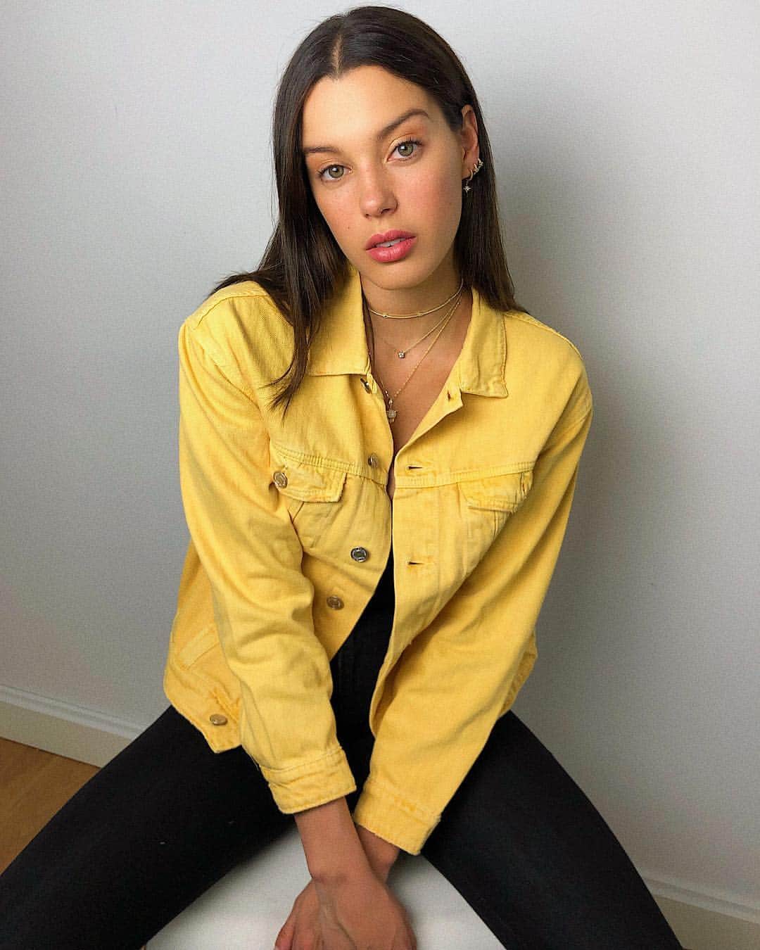さんのインスタグラム写真 - (Instagram)「🌻 sun’s out 🌼」4月4日 2時12分 - deniseschaefer