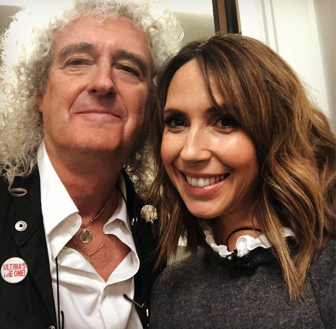 ブライアン・メイさんのインスタグラム写真 - (ブライアン・メイInstagram)「Ready !! Me and the lovely Alex - for the One Show - which is completely live - and dangerous !  Bri」4月4日 2時37分 - brianmayforreal