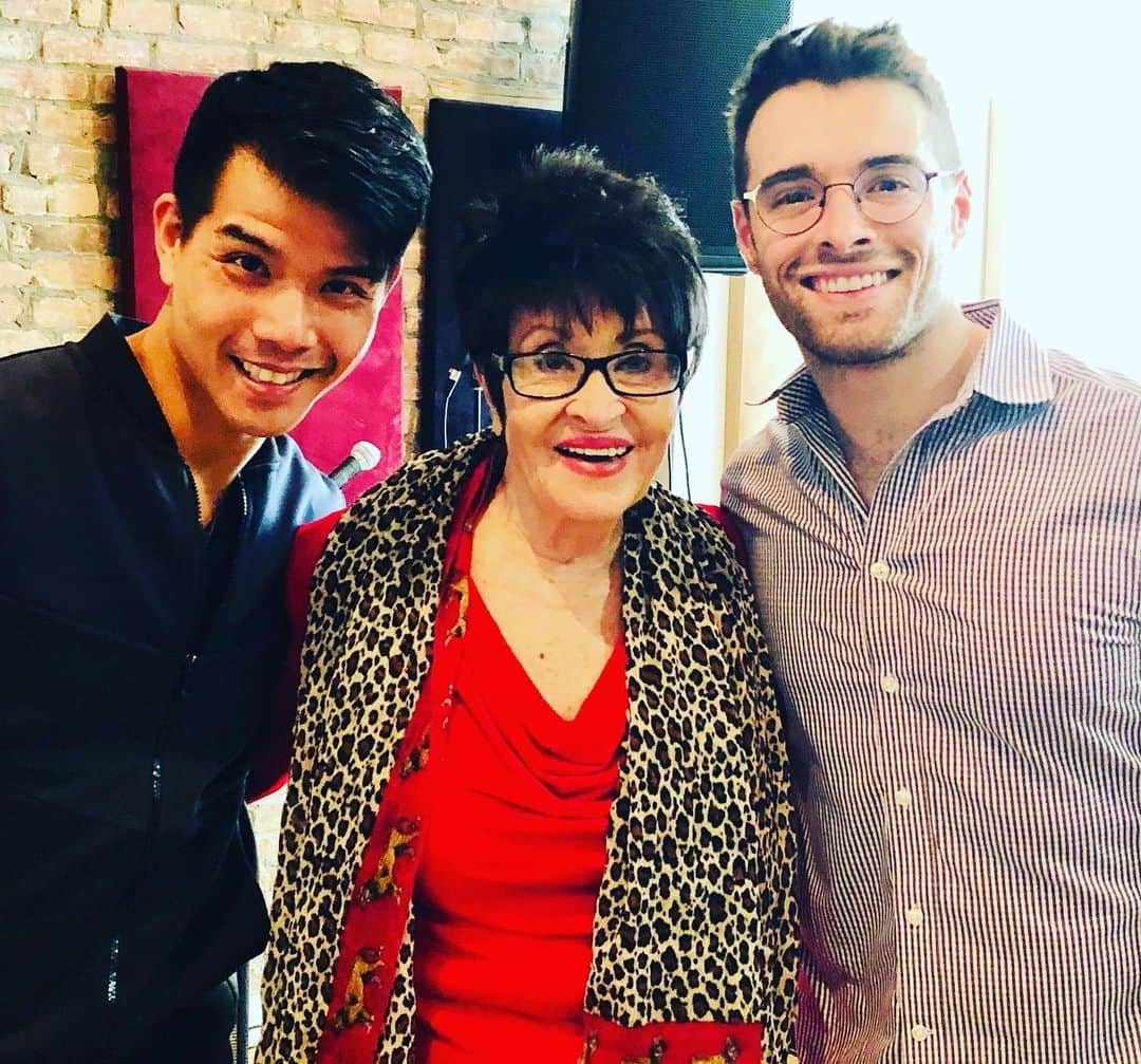 テリー・レオンさんのインスタグラム写真 - (テリー・レオンInstagram)「So excited to sing with @chita_rivera and @naponacott this weekend. Kansas City, here we come! #Chita&Friends」4月4日 3時57分 - tellyleung