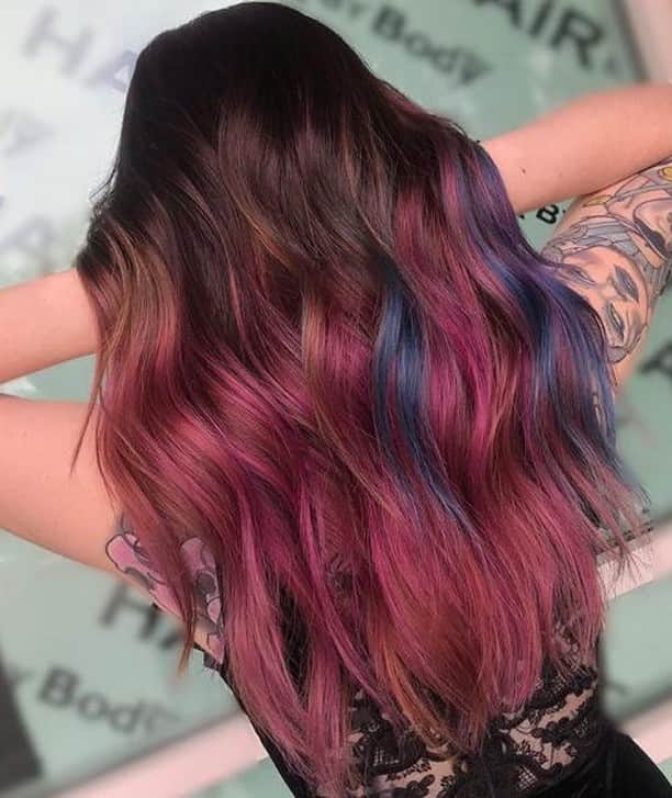 CosmoProf Beautyさんのインスタグラム写真 - (CosmoProf BeautyInstagram)「Spring is in the HAIR 💐 ✨ Custom color by @jennydolll using @joico Intensity and @pravana Chromasilk Vivids  All this month, when you spend $25 in Pravana on cosmoprofbeauty.com your order ships for free!! 🙌 Just use code PRAVANA25 at checkout  #repost #cosmoprofbeauty #licensedtocreate #pravana #joico #pravanavivids #joicointensity #vividhair #colormelt」4月4日 5時00分 - cosmoprofbeauty