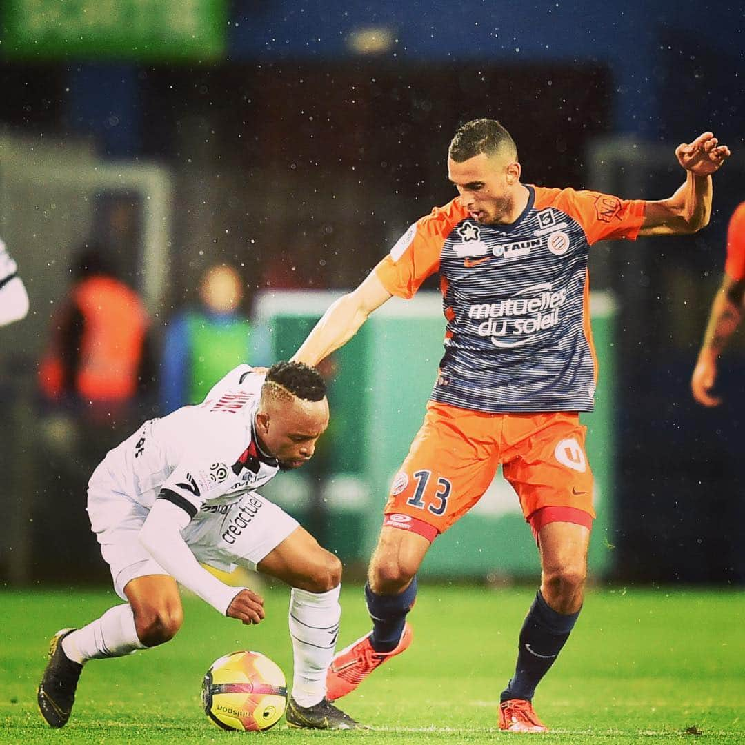 リーグ・アンさんのインスタグラム写真 - (リーグ・アンInstagram)「🏃‍♂️ Le #MHSC se relance dans la course à l'Europe 🇪🇺 ! #MHSCEAG (2-0) • • #Ligue1Conforama #MontpellierHSC #EAG #EAGuingamp #EnAvantDeGuingamp #StadedelaMosson #LaMosson」4月4日 5時06分 - ligue1ubereats