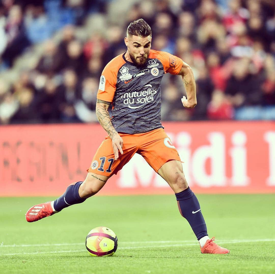 リーグ・アンさんのインスタグラム写真 - (リーグ・アンInstagram)「🏃‍♂️ Le #MHSC se relance dans la course à l'Europe 🇪🇺 ! #MHSCEAG (2-0) • • #Ligue1Conforama #MontpellierHSC #EAG #EAGuingamp #EnAvantDeGuingamp #StadedelaMosson #LaMosson」4月4日 5時06分 - ligue1ubereats