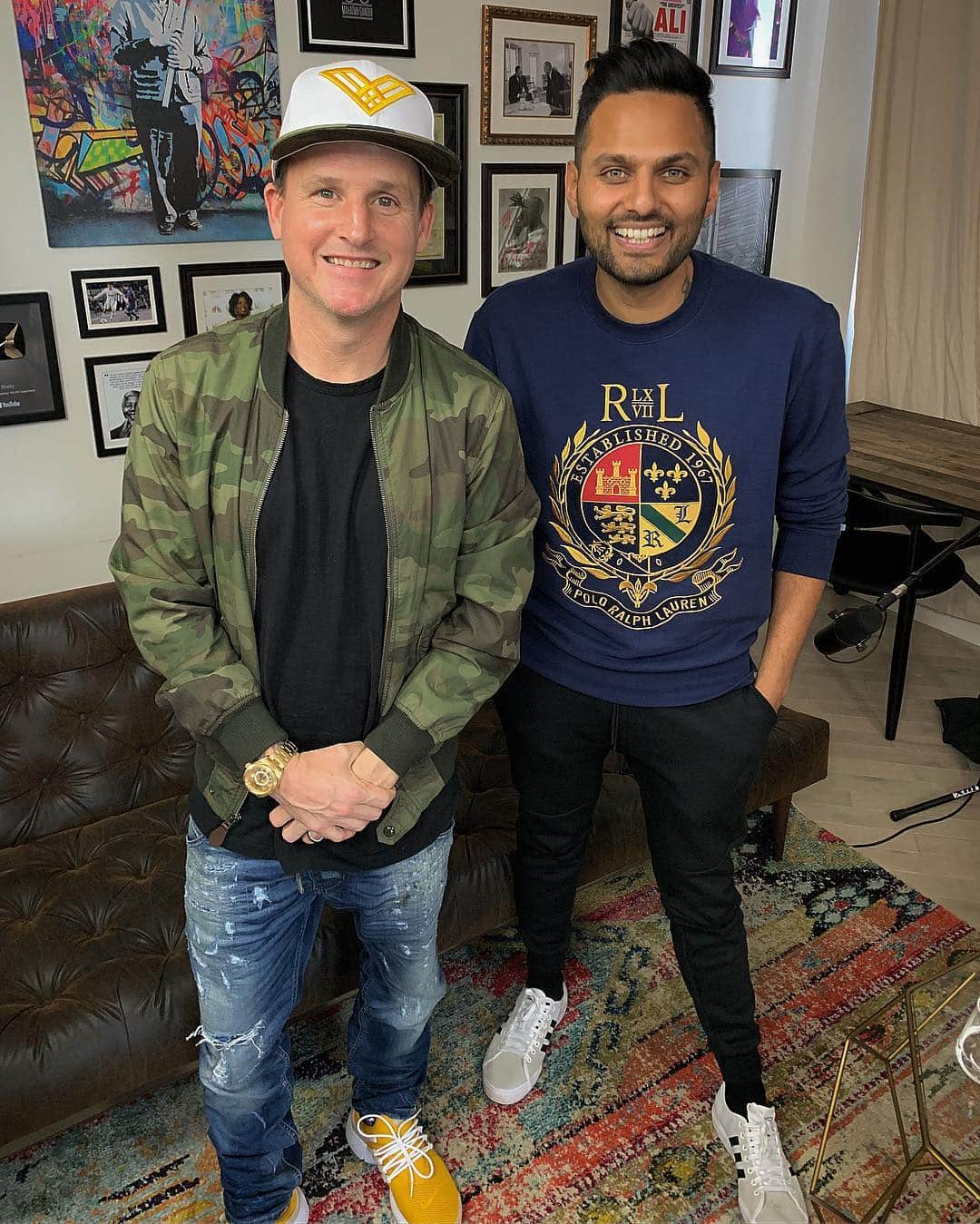 ロブ・ディアデックのインスタグラム：「There is nothing I love more than sharing my passion for business and life. It is always best when it is with a great mind and soul like @jayshetty. I had the honor of being on his podcast “On Purpose” and we covered a ton of meaningful topics. Hope you all enjoy listening to the conversation as much as I did recording it. (Link in Bio)」