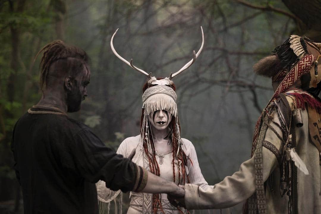 Revolverさんのインスタグラム写真 - (RevolverInstagram)「Experimental folk band Heilung (@amplifiedhistory) take influence from the music of centuries ago, putting a modern, ambient spin on primal influences from the age when the Vikings ruled the land. It's epic, and wouldn't sound out of place in 'Game of Thrones' or 'Skyrim.' Hear their new single "Norupo," link in bio」4月4日 6時57分 - revolvermag