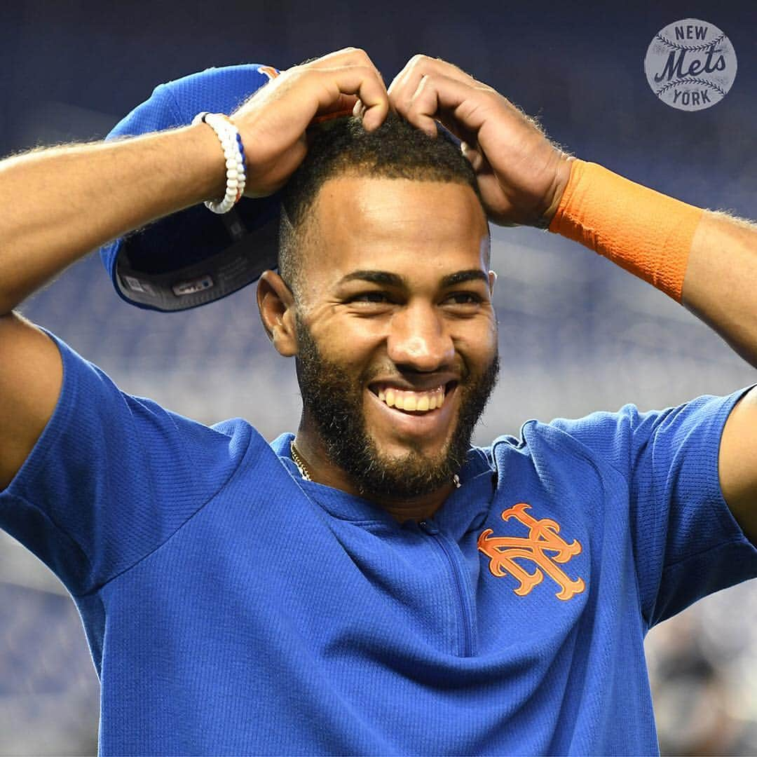 ニューヨーク・メッツさんのインスタグラム写真 - (ニューヨーク・メッツInstagram)「The face you make when de🐐 is on the mound. 😃 #LGM」4月4日 7時02分 - mets